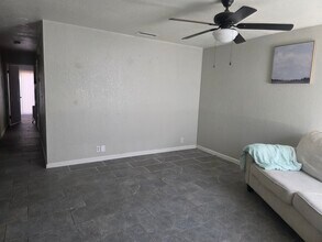 13865 Julian Dr in Desert Hot Springs, CA - Building Photo - Building Photo