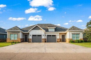 2510 112th St in Lubbock, TX - Building Photo