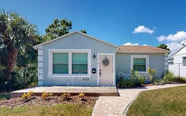 property at 2235 20th St S