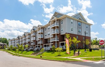 Apartments at Montgomery Crossing in Skillman, NJ - Building Photo - Primary Photo