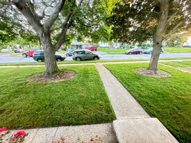 801 Las Vegas Dr in Temple, PA - Building Photo