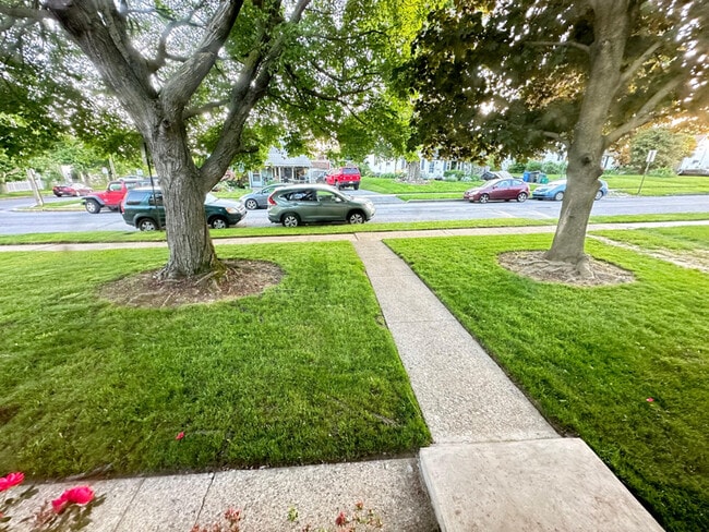 property at 801 Las Vegas Dr