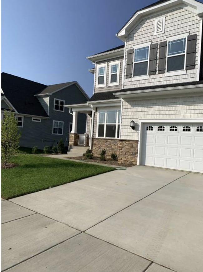 5202 Newport Cir in Waldorf, MD - Building Photo - Building Photo