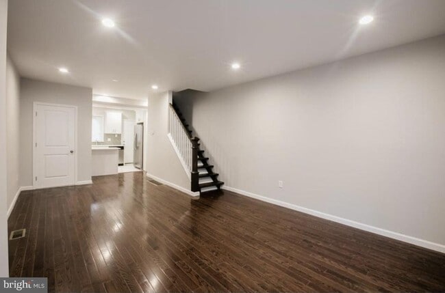 2443 S Clarion St in Philadelphia, PA - Building Photo - Building Photo