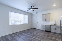 Move-In Ready! New Sparks Apartments with ... in Sparks, NV - Foto de edificio - Interior Photo