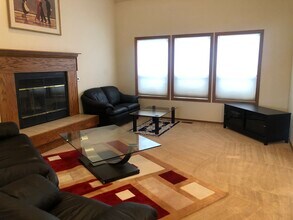 715 SW Staley Dr in Pullman, WA - Building Photo - Building Photo