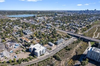 Axis West Flats in Lakewood, CO - Building Photo - Building Photo