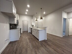 7008 40th St in Lubbock, TX - Building Photo - Building Photo