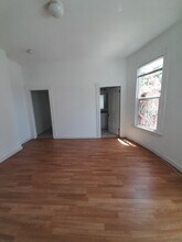 2644 Orchard Ave, Unit 2644 Orchard Avenue in Los Angeles, CA - Building Photo - Building Photo