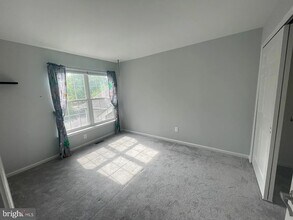 128 Bellwood Ct in Phoenixville, PA - Building Photo - Building Photo