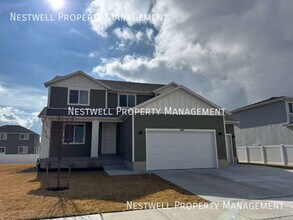 1612 Cottontail Dr in Eagle Mountain, UT - Building Photo - Building Photo