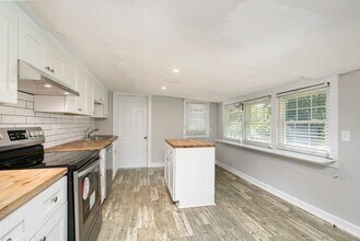 3524 Sturdivant St in Raleigh, NC - Building Photo - Building Photo