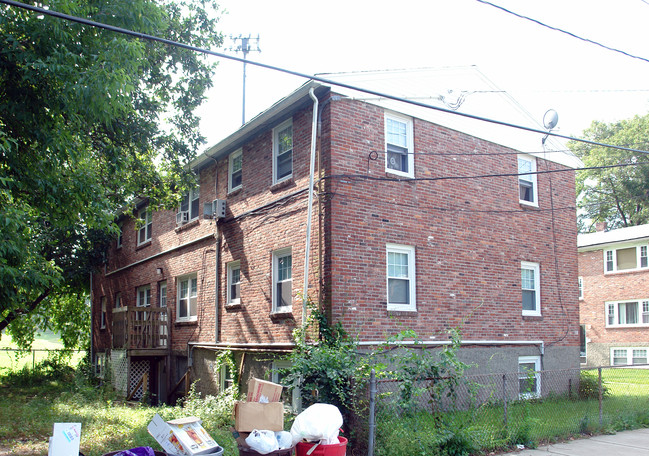 10 Orlando St in Mattapan, MA - Foto de edificio - Building Photo