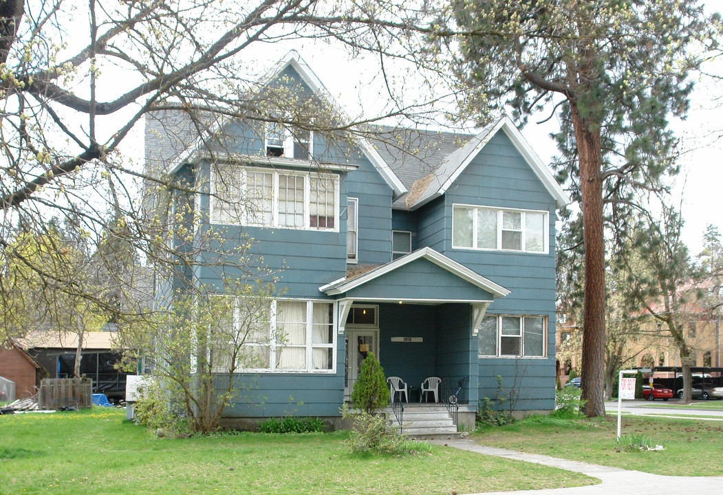 2127 W Pacific Ave in Spokane, WA - Foto de edificio