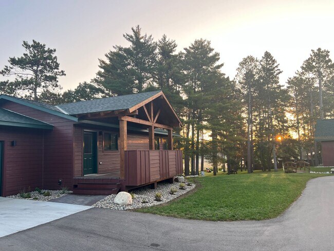 716 Park Ave N in Park Rapids, MN - Building Photo - Building Photo