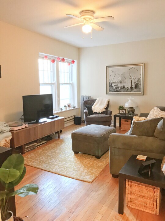 411 Beloit Ave in Forest Park, IL - Building Photo