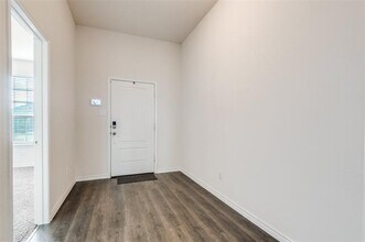 905 Philadelphia St in Fate, TX - Building Photo - Building Photo