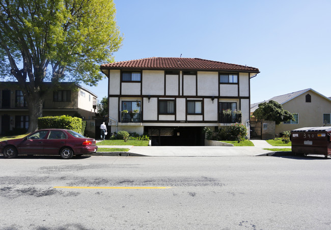 340 Concord St in Glendale, CA - Foto de edificio - Building Photo