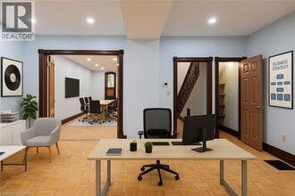 41 Park Hill Rd E in Cambridge, ON - Building Photo - Building Photo