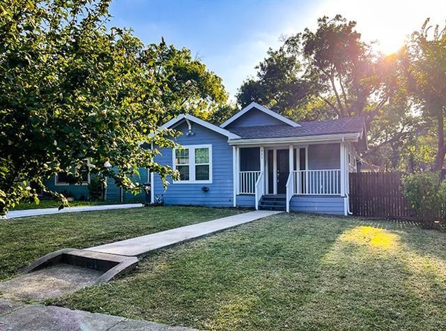 931 S Windomere Ave in Dallas, TX - Building Photo