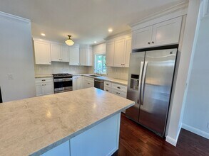 21 Sierra Ave in San Anselmo, CA - Building Photo - Building Photo