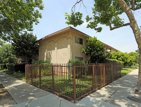 7959 Bright Ave in Whittier, CA - Building Photo - Building Photo