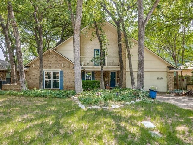 property at 216 Cedar St