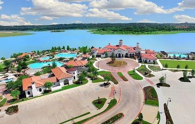 1402 French Violet Wy in Arlington, TX - Building Photo - Building Photo