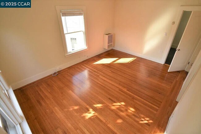 3040 Telegraph Ave in Berkeley, CA - Building Photo - Building Photo