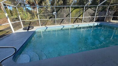 1407 SE 24th Ave in Cape Coral, FL - Building Photo - Building Photo