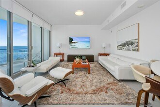 16901 Collins Ave, Unit # 602 in Sunny Isles Beach, FL - Building Photo - Building Photo
