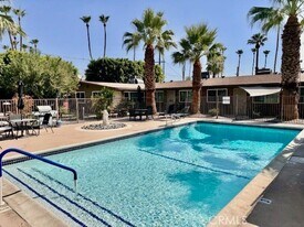 74402 Abronia Trail, Unit G in Palm Desert, CA - Building Photo
