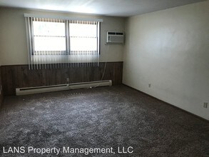 1514 15th Ave SE in St. Cloud, MN - Building Photo - Building Photo