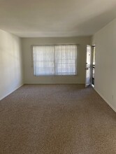 1111 S Shenandoah St in Los Angeles, CA - Foto de edificio - Building Photo