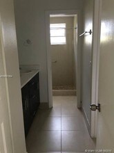 1975 NE 135th St-Unit -2G in North Miami, FL - Building Photo - Building Photo