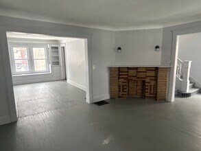 831 E 95th St in Cleveland, OH - Building Photo - Building Photo