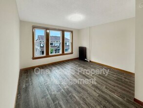 256 Allegheny St in Jersey Shore, PA - Foto de edificio - Building Photo