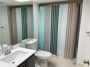 1200 SW 125th Ave in Pembroke Pines, FL - Building Photo - Building Photo