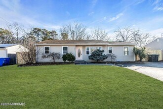 905 Harrison Rd in Toms River, NJ - Building Photo - Building Photo