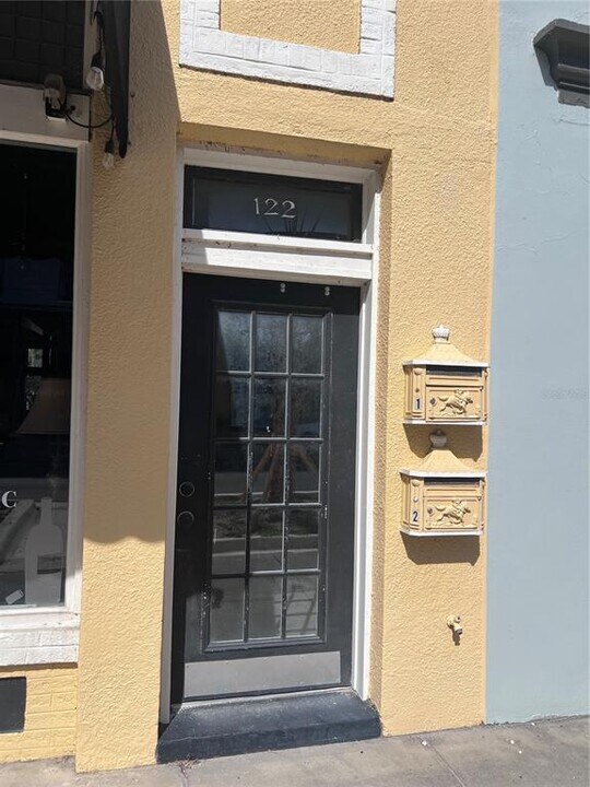 122 N Bay St in Eustis, FL - Building Photo