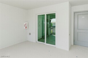 5454 Double Eagle Cir, Unit 3325 in Ave Maria, FL - Building Photo