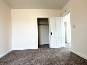 2016 Marshall St in Manitowoc, WI - Building Photo - Building Photo