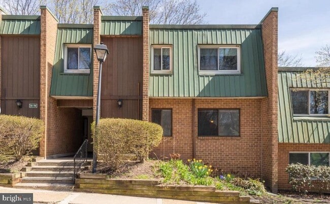 707 Meadowview Ln in Mont Clare, PA - Building Photo - Building Photo