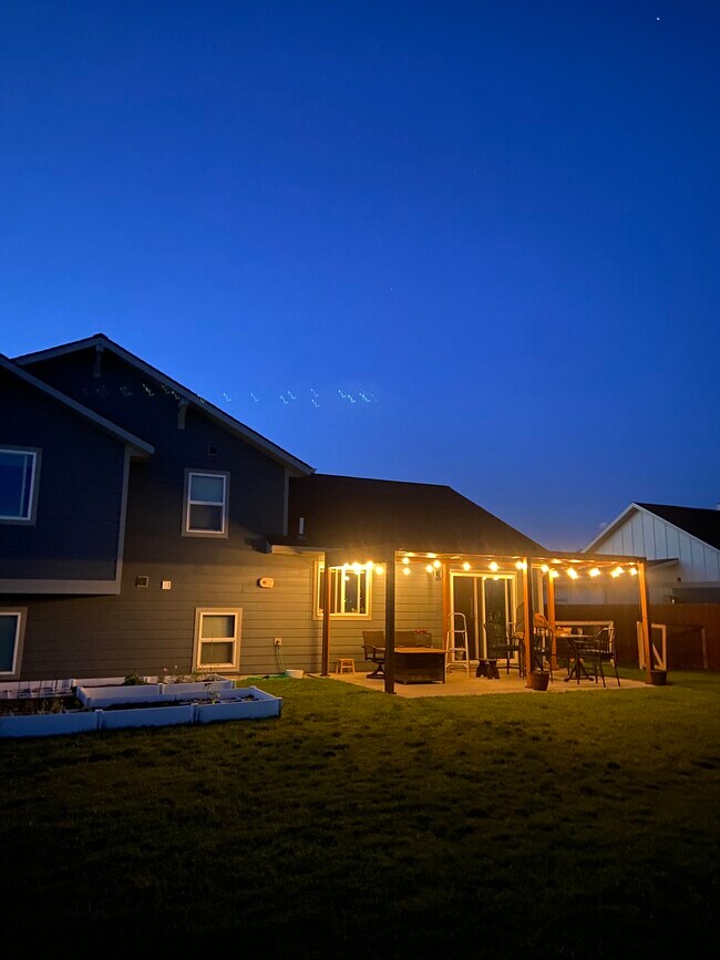 1413 Powers Blvd in Belgrade, MT - Building Photo - Building Photo