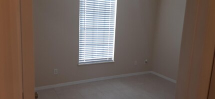 461 SW Carmelite St in Port St. Lucie, FL - Building Photo - Building Photo