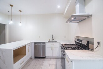 187-189 Littleton Ave, Unit #1 in Newark, NJ - Building Photo - Building Photo