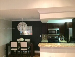 15570 SW 105th Ln in Miami, FL - Building Photo - Building Photo