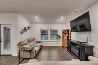 181 Seabiscuit Rd in Caddo Mills, TX - Building Photo - Building Photo