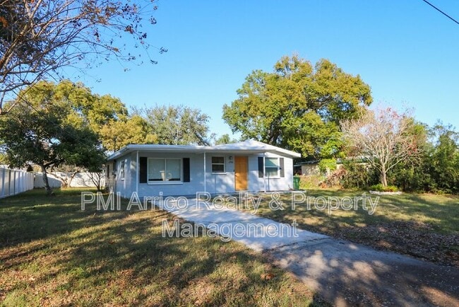 2706 E 99th Ave in Tampa, FL - Building Photo - Building Photo