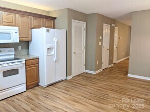 140 Locomotive Ln in Mooresville, NC - Building Photo - Building Photo